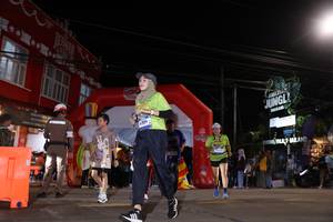 BIB: 4309
                            <button type="button" onclick="openModal(26265405)" class="btn btn-primary btn-sm float-right btn-popup" data-toggle="modal" data-target=".modal-high-quality">
                        <i class="fas fa-shopping-cart"></i> Add to Cart
                    </button>
                                            <button type="button" onclick="isThisMe(26265405, true)" class="btn btn-success btn-sm float-right btn-popup btn-isme hidden" data-toggle="tooltip" data-placement="bottom" title="นี่คือรูปของคุณใช่ไหม คลิกที่นี่เพื่อเอาเข้าอัลบั้ม">
                        <i class="fas fa-plus"></i> Add to album
                    </button>
                    <button type="button" onclick="isThisMe(26265405, false)" class="btn btn-warning btn-sm float-right btn-popup btn-isnotme hidden">
                        <i class="fas fa-ban"></i> Remove from album
                    </button>